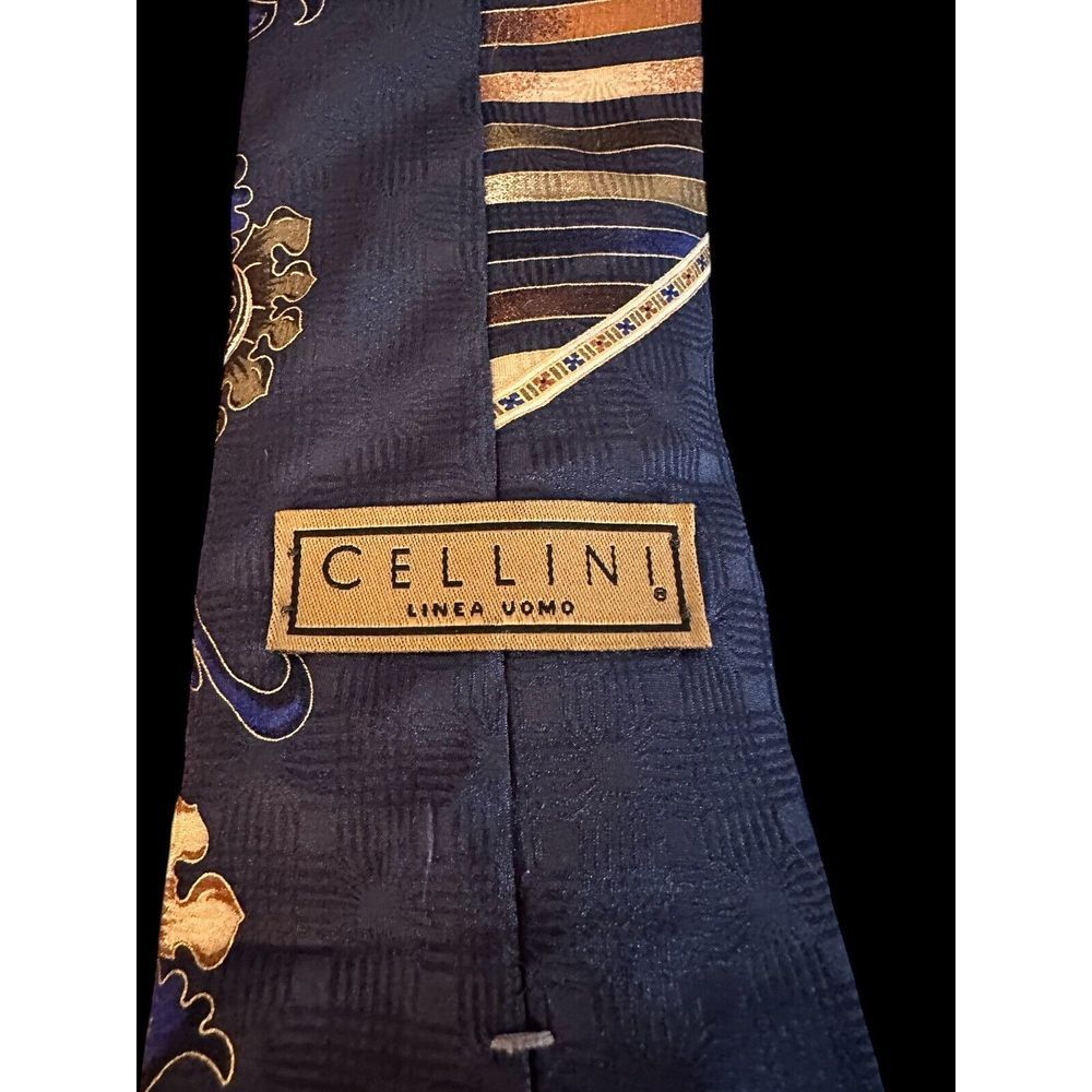VIntage CELLINI MENS TIE DARK NAVY/TAN Art 3 In X 57in 100% Silk‎ Classic Unique